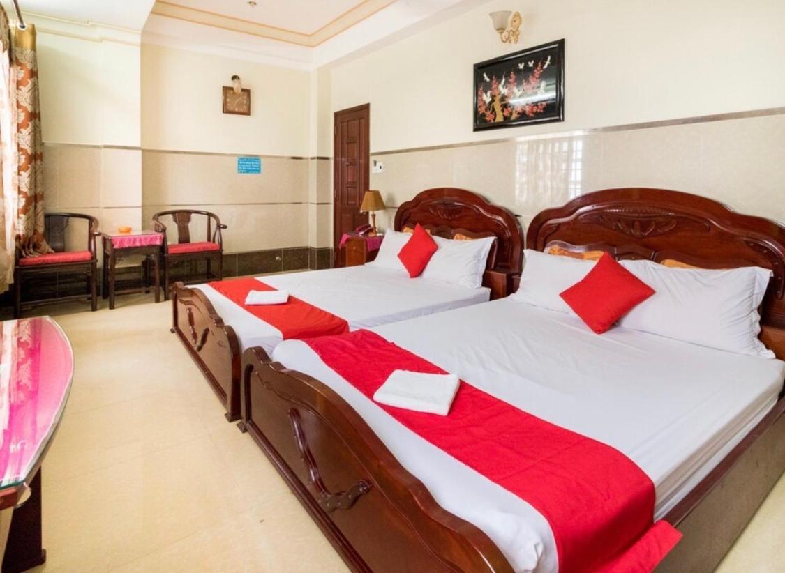 Tan Dat Hoa Hotel Ho Chi Minh City Exterior photo